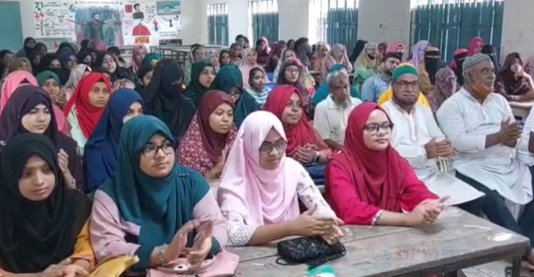 চুয়াডাঙ্গায় 'বন্ধু আমরা ৮৮'-এর  আয়োজনে ৮৭ জন  কৃতি শিক্ষার্থীদের সংবর্ধনা